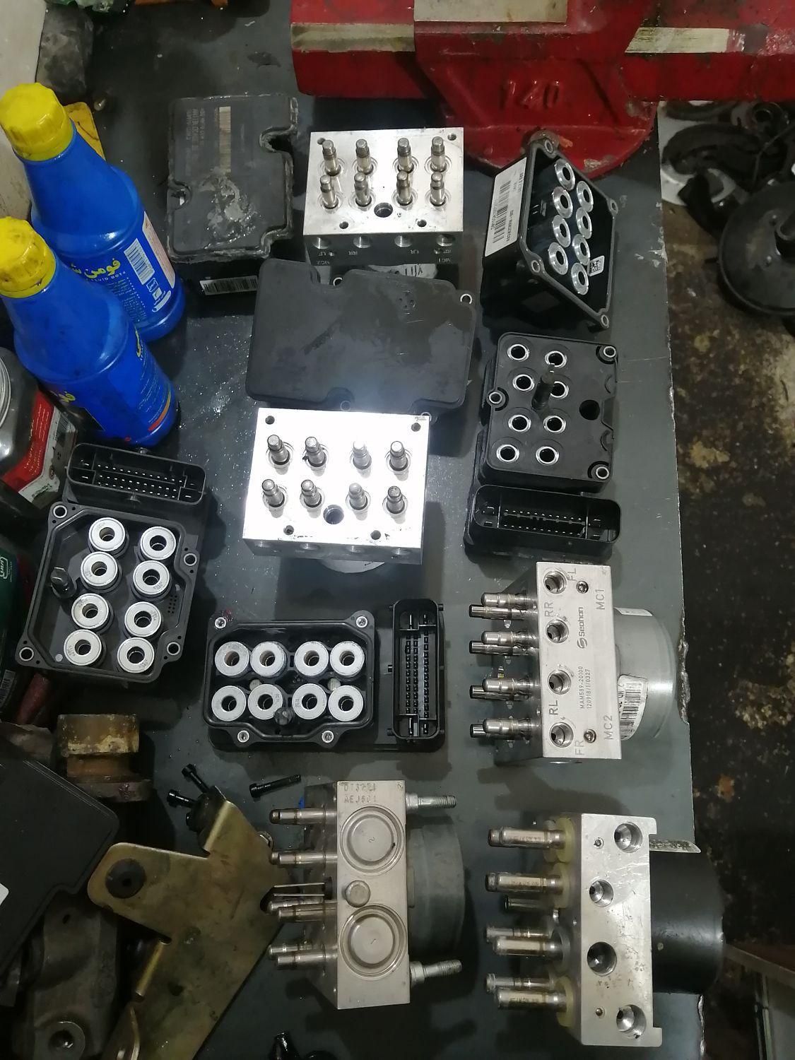 تعمیر یونیت ABS